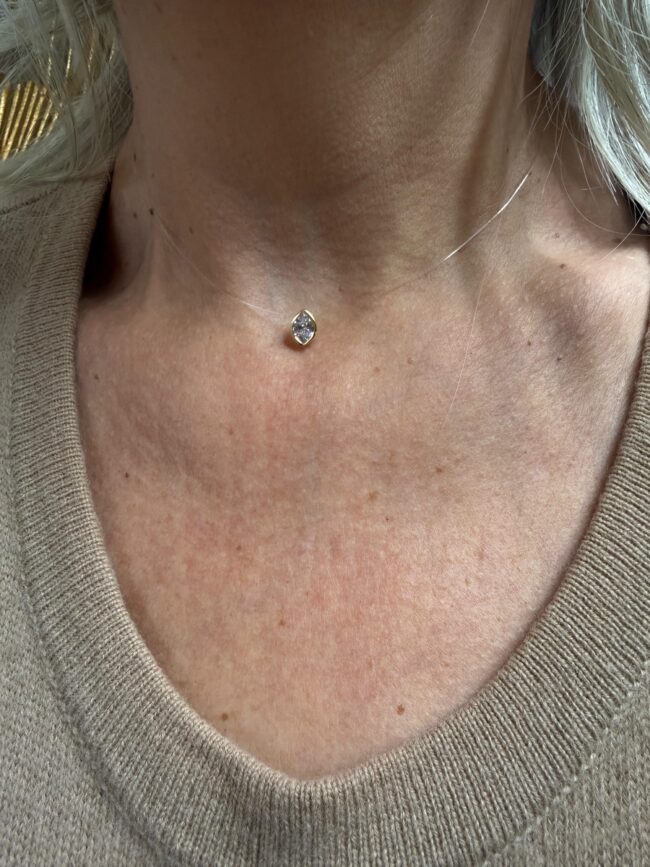 Collana Luce Sospesa