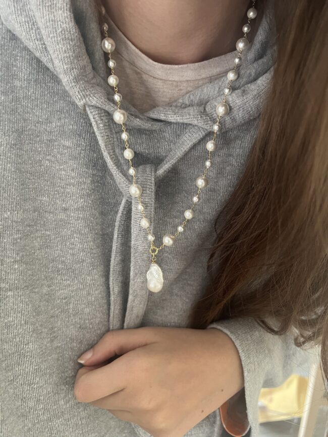 Collana Perle Moderne Y