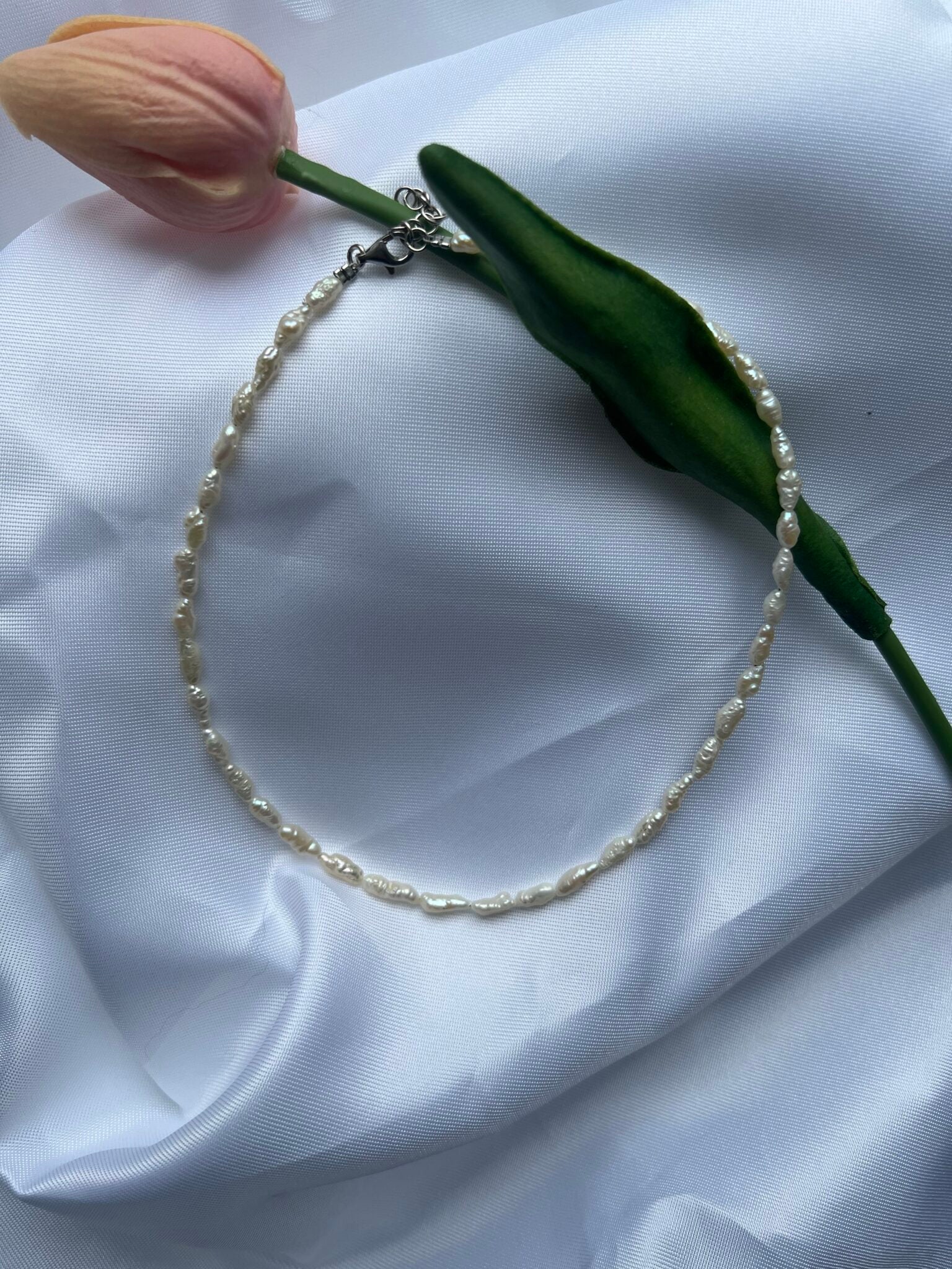 Chocker perle risine